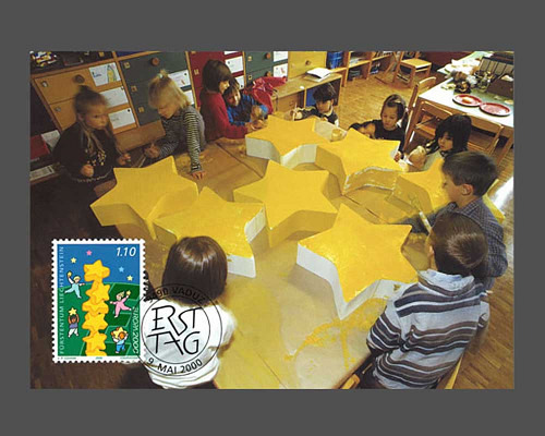 Europa - Kinder bauen Sternenturm