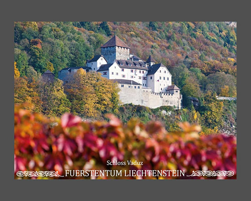 Bildpostkarte Schloss Vaduz in den vier